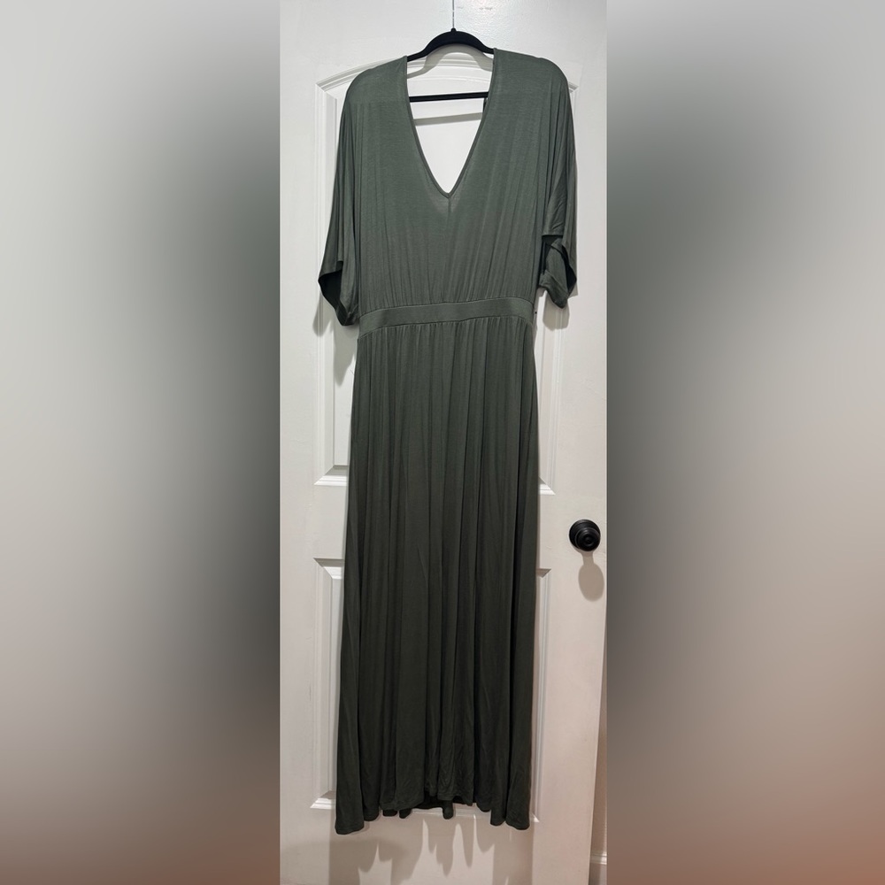 New York & Company Green Pleated Maxi Dress Off the Shoulder